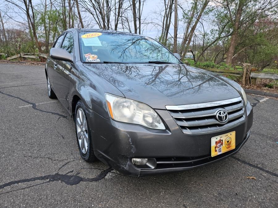 Used 2005 Toyota Avalon in New Britain, Connecticut | Supreme Automotive. New Britain, Connecticut
