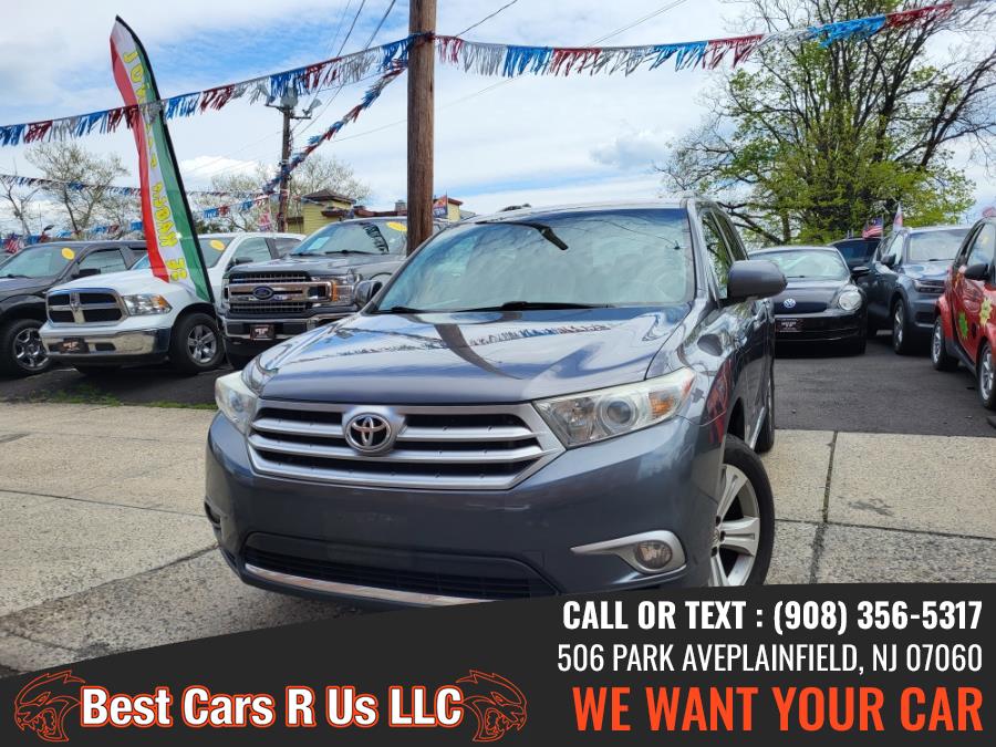 Used 2013 Toyota Highlander in Plainfield, New Jersey | Best Cars R Us LLC. Plainfield, New Jersey