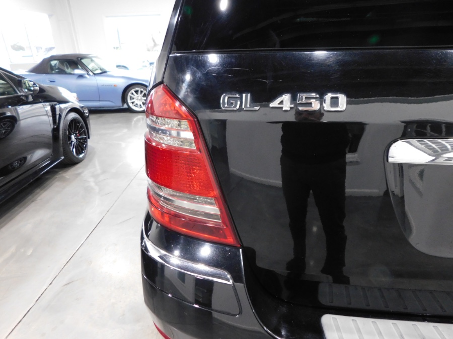 2009 Mercedes-Benz GL-Class 4MATIC 4dr 4.6L, available for sale in Lodi, New Jersey | Soliman Motors. Lodi, New Jersey 2009 Mercedes-Benz GL-Class 4MATIC 4dr 4.6L, available for sale in Lodi, New Jersey | Soliman Motors. Lodi, New Jersey
