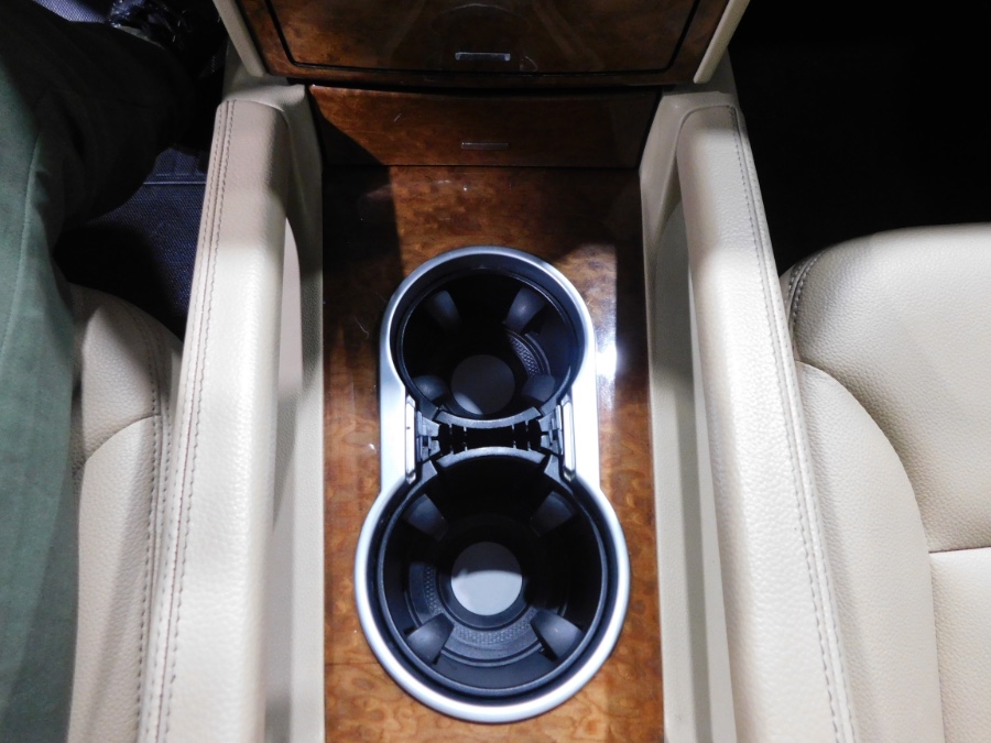 2009 Mercedes-Benz GL-Class 4MATIC 4dr 4.6L, available for sale in Lodi, New Jersey | Soliman Motors. Lodi, New Jersey 2009 Mercedes-Benz GL-Class 4MATIC 4dr 4.6L, available for sale in Lodi, New Jersey | Soliman Motors. Lodi, New Jersey