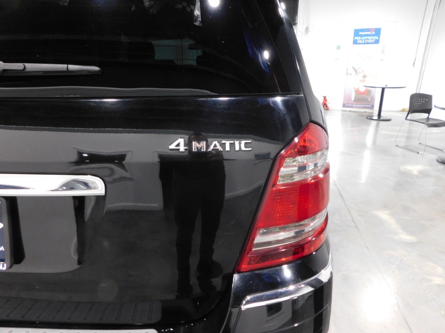 2009 Mercedes-Benz GL-Class 4MATIC 4dr 4.6L, available for sale in Lodi, New Jersey | Soliman Motors. Lodi, New Jersey 2009 Mercedes-Benz GL-Class 4MATIC 4dr 4.6L, available for sale in Lodi, New Jersey | Soliman Motors. Lodi, New Jersey