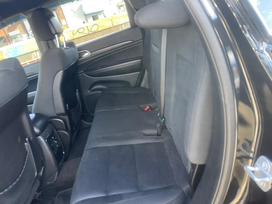2015 Jeep Grand Cherokee 4WD 4dr Altitude, available for sale in Brooklyn, New York | Brooklyn Auto Mall LLC. Brooklyn, New York 2015 Jeep Grand Cherokee 4WD 4dr Altitude, available for sale in Brooklyn, New York | Brooklyn Auto Mall LLC. Brooklyn, New York