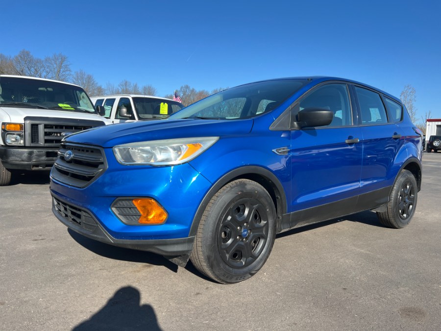 Used 2017 Ford Escape in Ortonville, Michigan | Marsh Auto Sales LLC. Ortonville, Michigan