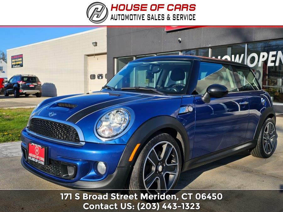 2013 MINI Cooper Hardtop 2dr Cpe S, available for sale in Meriden, Connecticut | House of Cars CT. Meriden, Connecticut