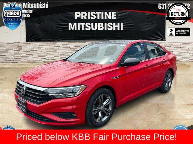 Used 2019 Volkswagen Jetta in Great Neck, New York | Camy Cars. Great Neck, New York