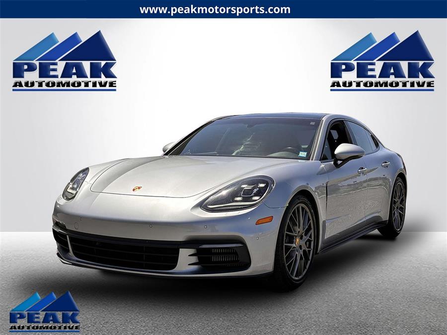 Used 2018 Porsche Panamera in Bayshore, New York | Peak Automotive Inc.. Bayshore, New York