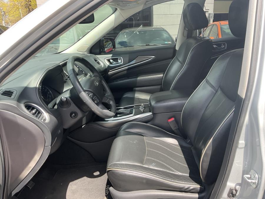 2017 INFINITI QX60 AWD, available for sale in Waterbury, Connecticut | Jim Juliani Motors. Waterbury, Connecticut 2017 INFINITI QX60 AWD, available for sale in Waterbury, Connecticut | Jim Juliani Motors. Waterbury, Connecticut