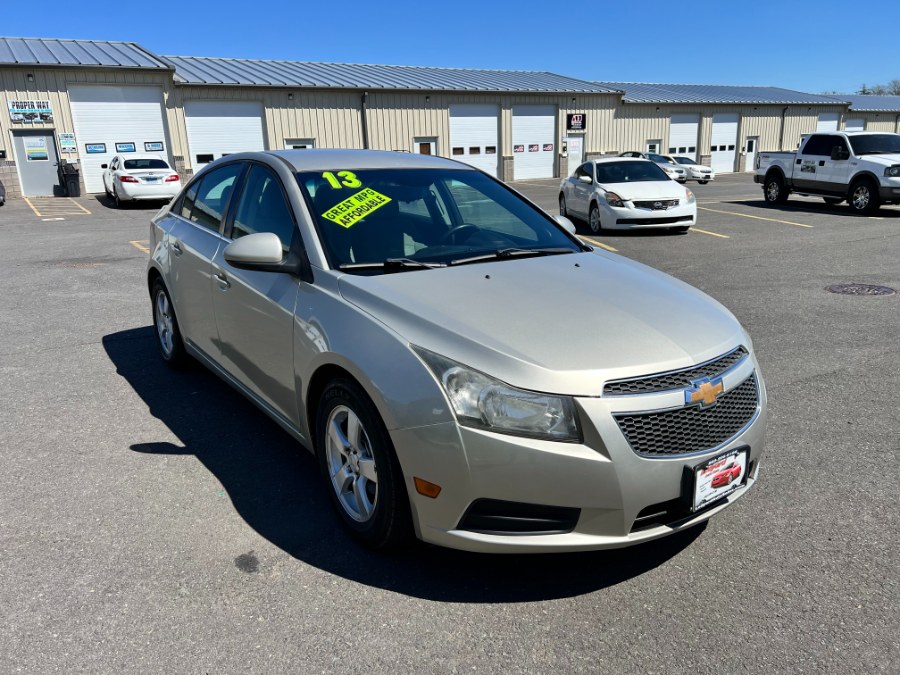 Used 2013 Chevrolet Cruze in Hartford , Connecticut | Ledyard Auto Sale LLC. Hartford , Connecticut