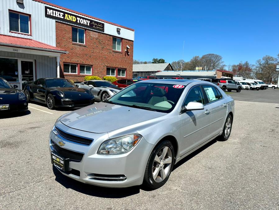 2009 Chevrolet Malibu 4dr Sdn LT w/2LT, available for sale in South Windsor, Connecticut | Mike And Tony Auto Sales, Inc. South Windsor, Connecticut