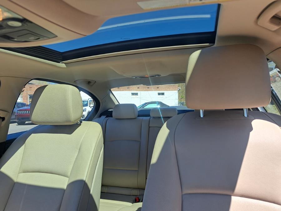 2012 BMW 5 Series 4dr Sdn 535i xDrive AWD, available for sale in Old Saybrook, Connecticut | Saybrook Auto Barn. Old Saybrook, Connecticut 2012 BMW 5 Series 4dr Sdn 535i xDrive AWD, available for sale in Old Saybrook, Connecticut | Saybrook Auto Barn. Old Saybrook, Connecticut