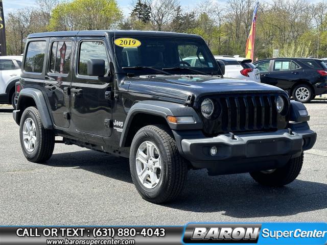 Used 2019 Jeep Wrangler Unlimited in Patchogue, New York | Baron Supercenter. Patchogue, New York