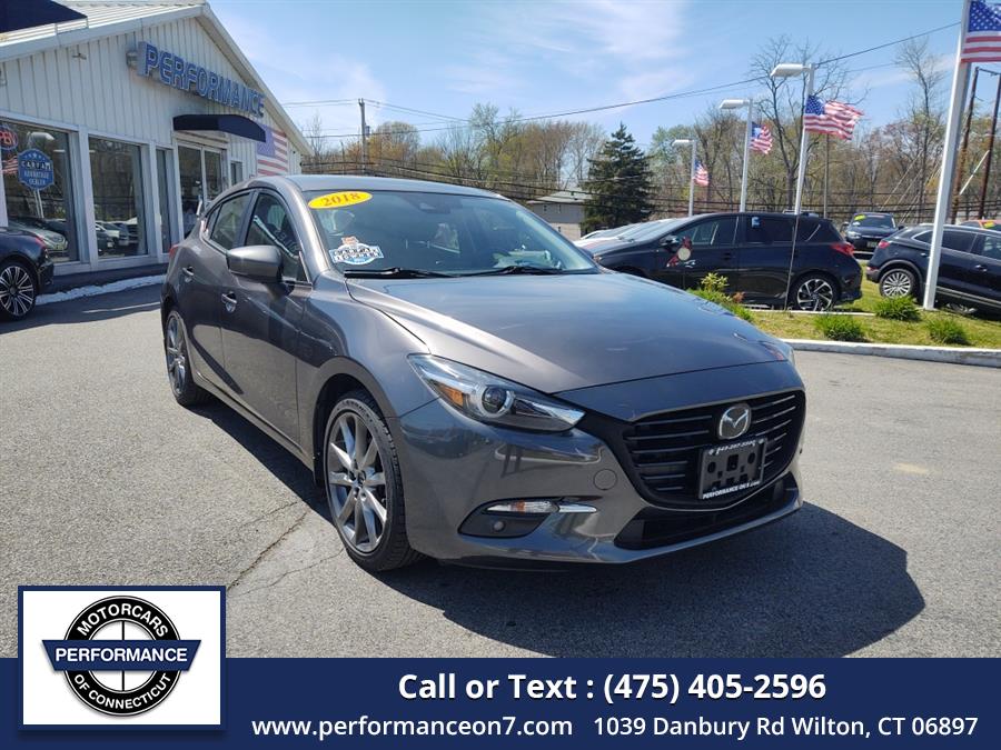 Used 2018 Mazda Mazda3 5-Door in Wilton, Connecticut | Performance Motor Cars Of Connecticut LLC. Wilton, Connecticut