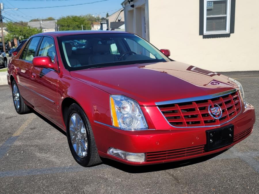 2010 Cadillac DTS 4dr Sdn w/1SD, available for sale in Lodi, New Jersey | AW Auto & Truck Wholesalers, Inc. Lodi, New Jersey