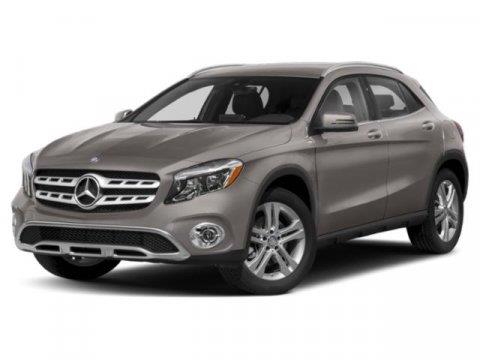 Used 2019 Mercedes-benz Gla in Fort Lauderdale, Florida | CarLux Fort Lauderdale. Fort Lauderdale, Florida