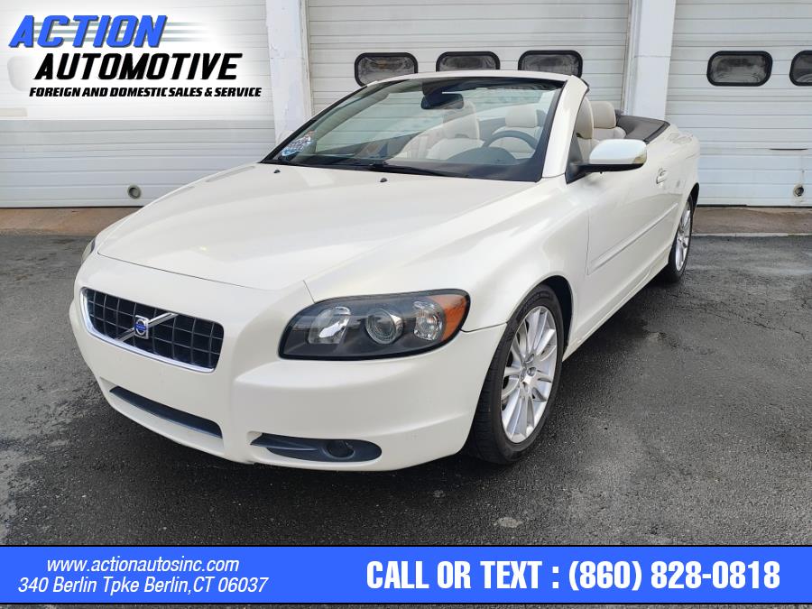 2007 Volvo C70 2dr Conv AT, available for sale in Berlin, Connecticut | Action Automotive. Berlin, Connecticut