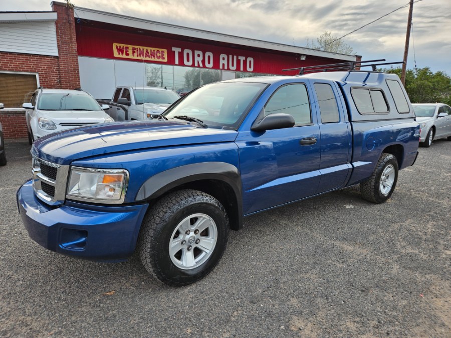 2010 Dodge Dakota 4WD Ext Cab ST, available for sale in East Windsor, Connecticut | Toro Auto. East Windsor, Connecticut