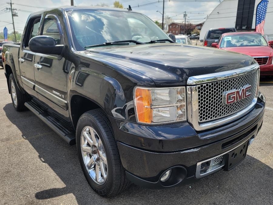 2008 GMC Sierra Denali AWD Crew Cab 143.5", available for sale in Lodi, New Jersey | AW Auto & Truck Wholesalers, Inc. Lodi, New Jersey