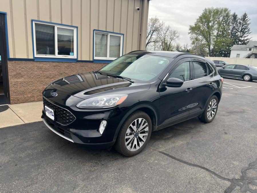 Used 2022 Ford Escape in East Windsor, Connecticut | Century Auto And Truck. East Windsor, Connecticut
