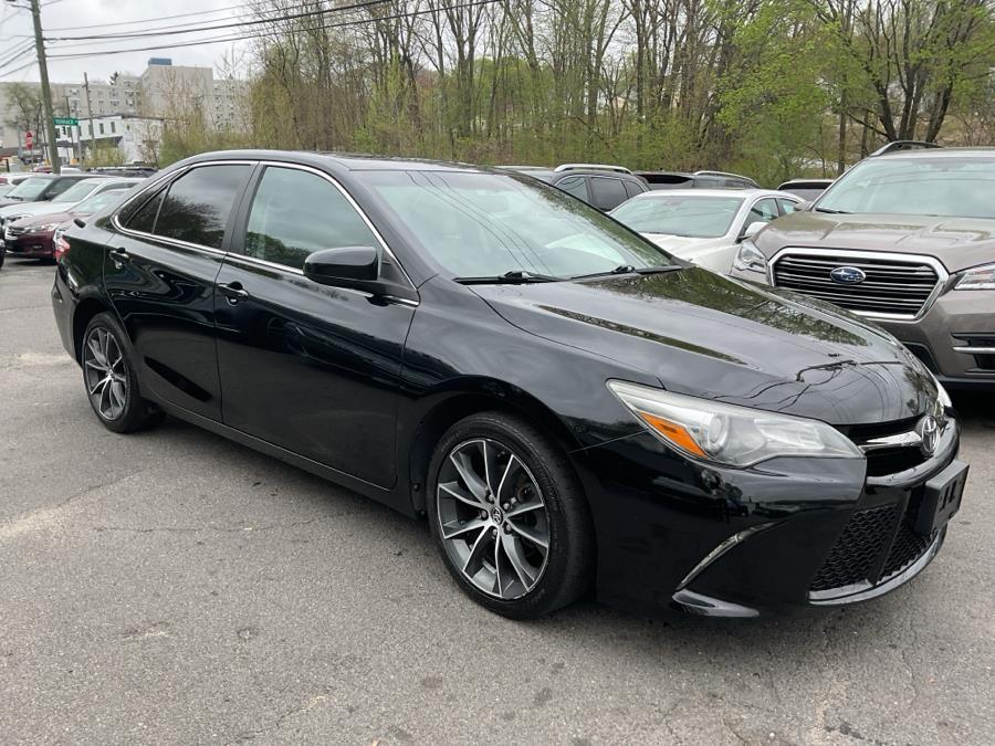 2015 Toyota Camry 4dr Sdn I4 Auto SE (Natl), available for sale in Waterbury, Connecticut | Jim Juliani Motors. Waterbury, Connecticut