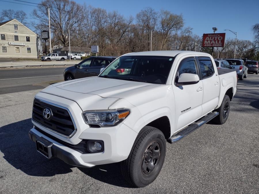 Used 2016 Toyota Tacoma in Chicopee, Massachusetts | Matts Auto Mall LLC. Chicopee, Massachusetts