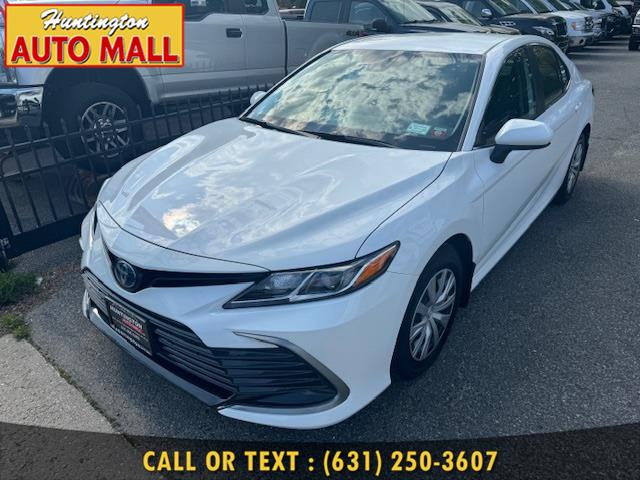 Used 2023 Toyota Camry in Huntington Station, New York | Huntington Auto Mall. Huntington Station, New York