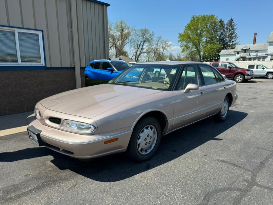 1999 Oldsmobile 88 4dr Sdn LS, available for sale in East Windsor, Connecticut | Century Auto And Truck. East Windsor, Connecticut