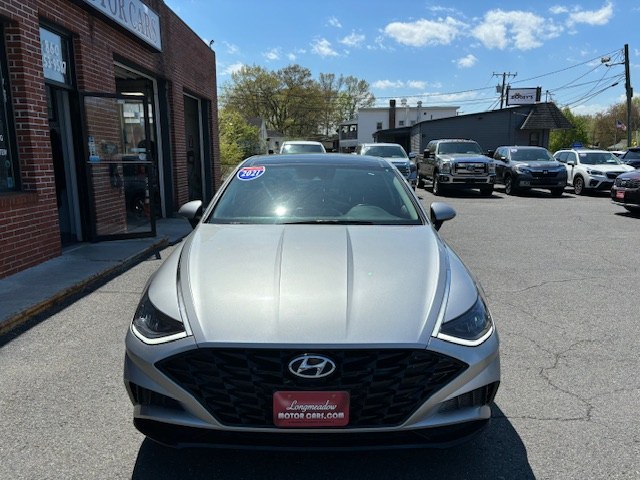 Used 2021 Hyundai Sonata in ENFIELD, Connecticut | Longmeadow Motor Cars. ENFIELD, Connecticut