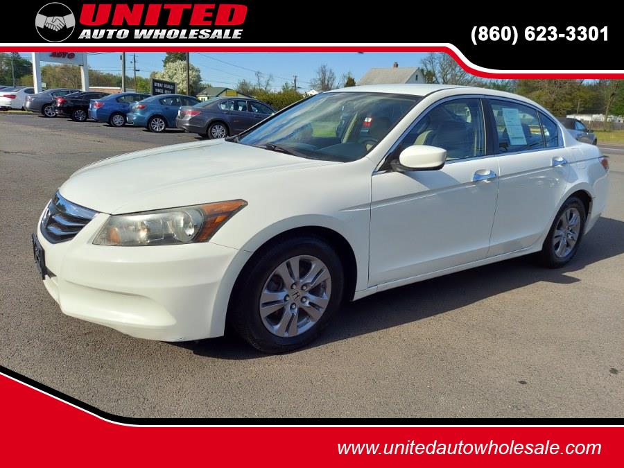 2011 Honda Accord Sdn 4dr I4 Auto SE PZEV, available for sale in East Windsor, Connecticut | United Auto Sales of E Windsor, Inc. East Windsor, Connecticut