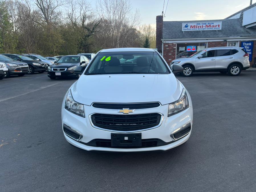 Used 2016 Chevrolet Cruze Limited in Swansea, Massachusetts | Gas On The Run. Swansea, Massachusetts