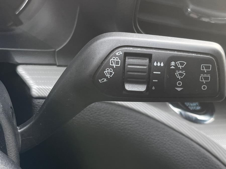 2020 Ford Explorer XLT 4WD, available for sale in Irvington , New Jersey | Auto Haus of Irvington Corp. Irvington , New Jersey 2020 Ford Explorer XLT 4WD, available for sale in Irvington , New Jersey | Auto Haus of Irvington Corp. Irvington , New Jersey