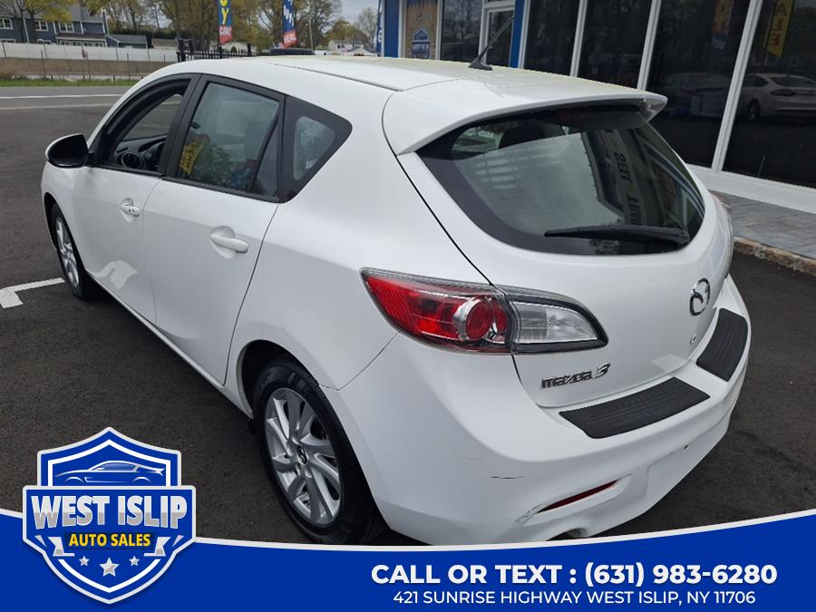 Mazda Mazda3 2013 in West Islip, North Babylon, Babylon, West Babylon