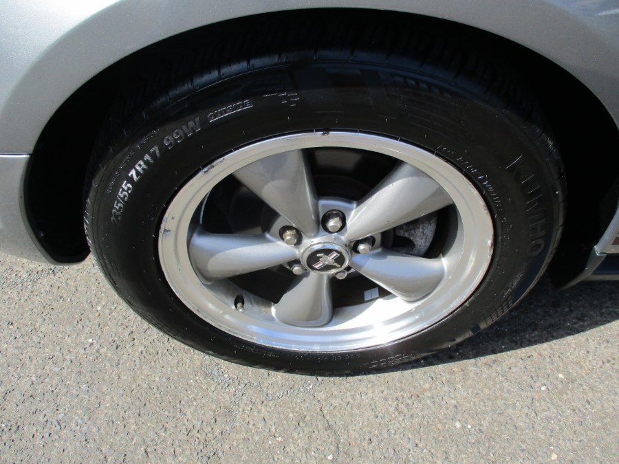 2006 Ford Mustang Premium V6, available for sale in Meriden, Connecticut | Cos Central Auto. Meriden, Connecticut 2006 Ford Mustang Premium V6, available for sale in Meriden, Connecticut | Cos Central Auto. Meriden, Connecticut