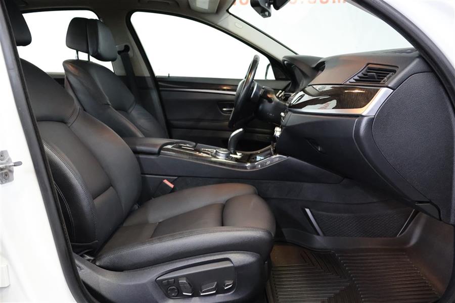 2016 BMW 550 XI, available for sale in Paterson, New Jersey | Fast Track Motors. Paterson, New Jersey 2016 BMW 550 XI, available for sale in Paterson, New Jersey | Fast Track Motors. Paterson, New Jersey