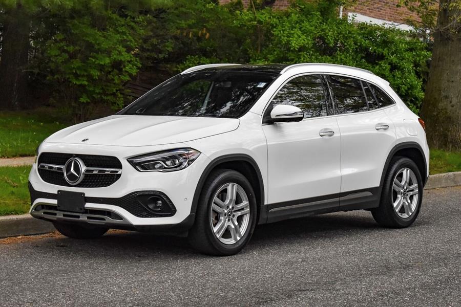 Used 2021 Mercedes-benz Gla in Great Neck, New York | Camy Cars. Great Neck, New York