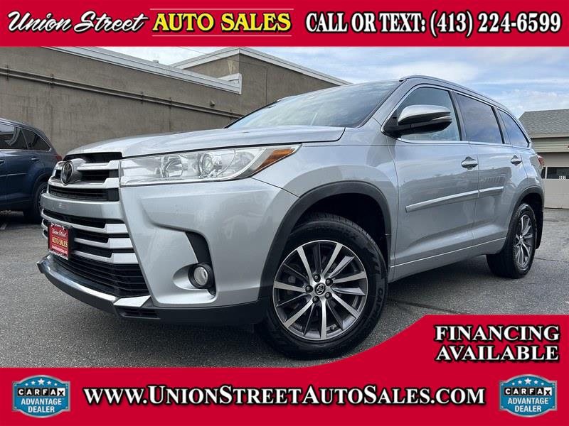 2018 Toyota Highlander XLE V6 AWD (Natl), available for sale in West Springfield, Massachusetts | Union Street Auto Sales. West Springfield, Massachusetts