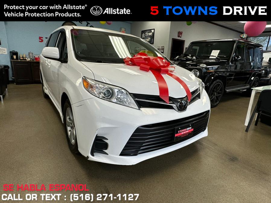 Used 2019 Toyota Sienna in Inwood, New York | 5 Towns Drive. Inwood, New York