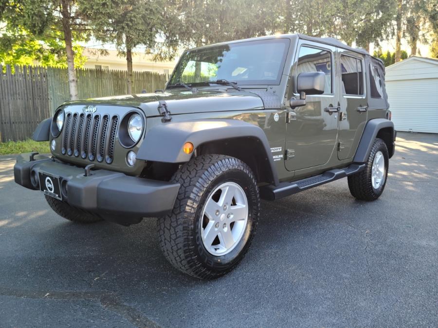 Used 2015 Jeep Wrangler Unlimited in Milford, Connecticut | Chip's Auto Sales Inc. Milford, Connecticut