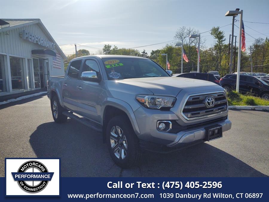 Used 2017 Toyota Tacoma in Wilton, Connecticut | Performance Motor Cars Of Connecticut LLC. Wilton, Connecticut