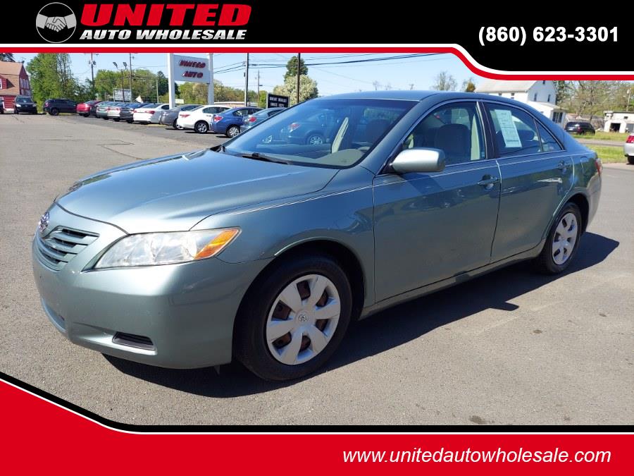 2009 Toyota Camry 4dr Sdn I4 Auto LE (Natl), available for sale in East Windsor, Connecticut | United Auto Sales of E Windsor, Inc. East Windsor, Connecticut