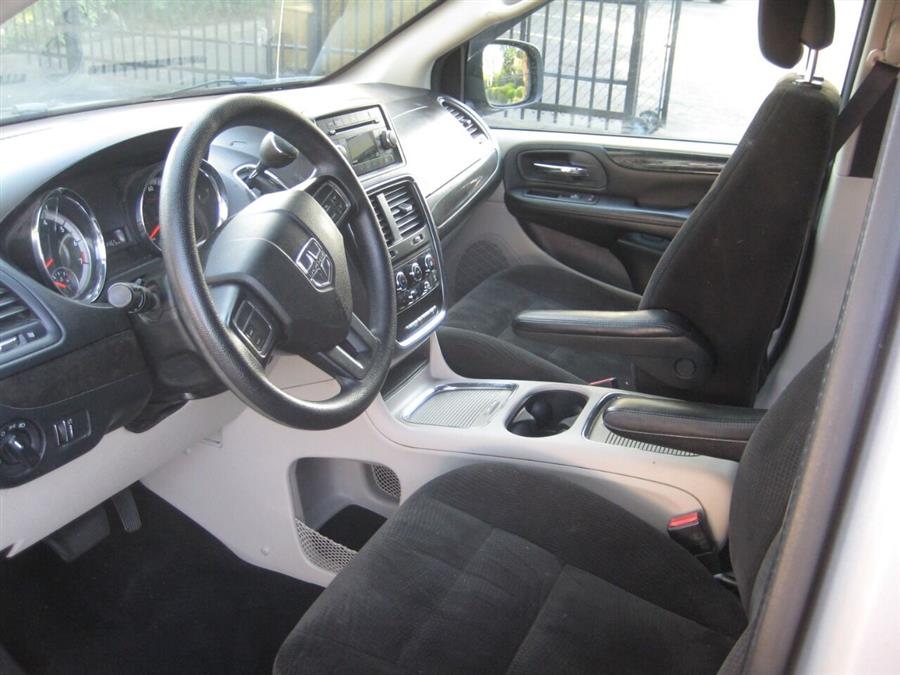2016 Dodge Grand Caravan SXT 4dr Mini Van, available for sale in Massapequa, New York | Rite Choice Auto Inc.. Massapequa, New York 2016 Dodge Grand Caravan SXT 4dr Mini Van, available for sale in Massapequa, New York | Rite Choice Auto Inc.. Massapequa, New York
