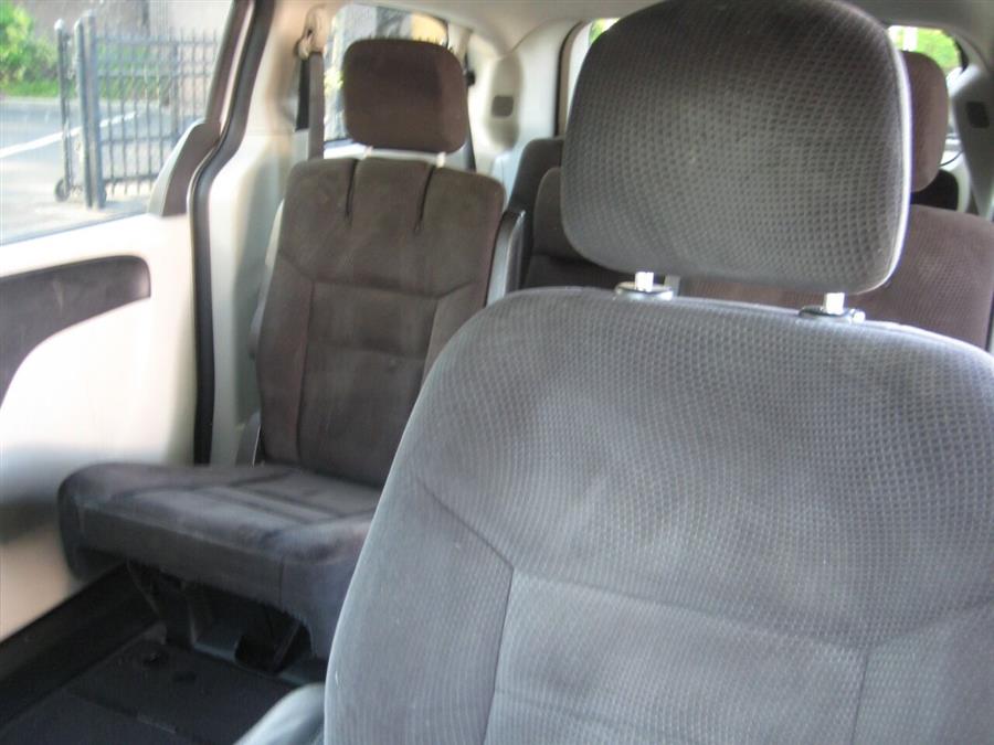 2016 Dodge Grand Caravan SXT 4dr Mini Van, available for sale in Massapequa, New York | Rite Choice Auto Inc.. Massapequa, New York 2016 Dodge Grand Caravan SXT 4dr Mini Van, available for sale in Massapequa, New York | Rite Choice Auto Inc.. Massapequa, New York
