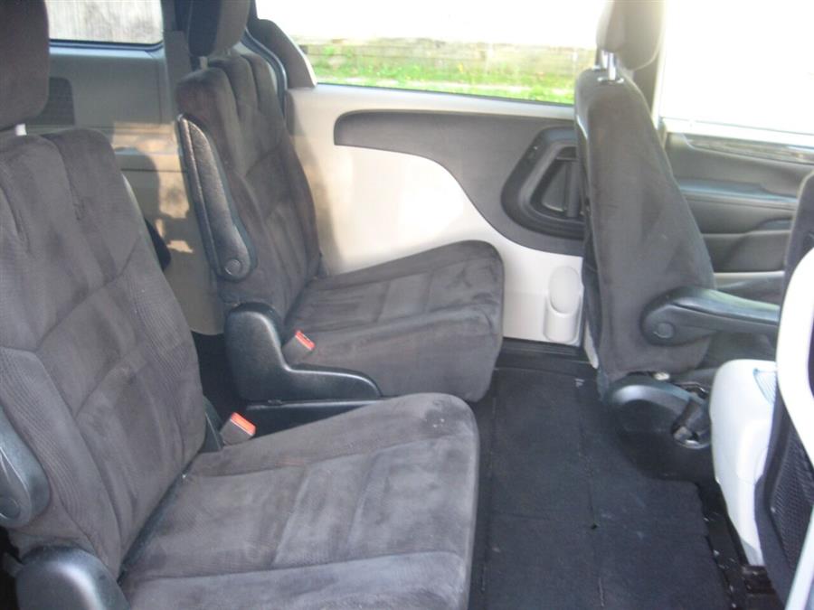 2016 Dodge Grand Caravan SXT 4dr Mini Van, available for sale in Massapequa, New York | Rite Choice Auto Inc.. Massapequa, New York 2016 Dodge Grand Caravan SXT 4dr Mini Van, available for sale in Massapequa, New York | Rite Choice Auto Inc.. Massapequa, New York