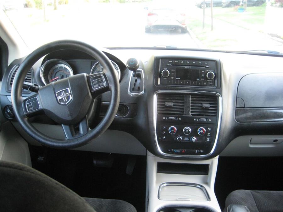 2016 Dodge Grand Caravan SXT 4dr Mini Van, available for sale in Massapequa, New York | Rite Choice Auto Inc.. Massapequa, New York 2016 Dodge Grand Caravan SXT 4dr Mini Van, available for sale in Massapequa, New York | Rite Choice Auto Inc.. Massapequa, New York