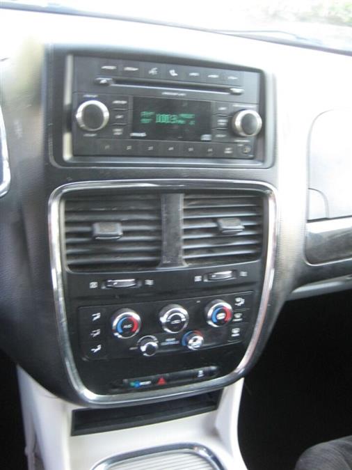 2016 Dodge Grand Caravan SXT 4dr Mini Van, available for sale in Massapequa, New York | Rite Choice Auto Inc.. Massapequa, New York 2016 Dodge Grand Caravan SXT 4dr Mini Van, available for sale in Massapequa, New York | Rite Choice Auto Inc.. Massapequa, New York