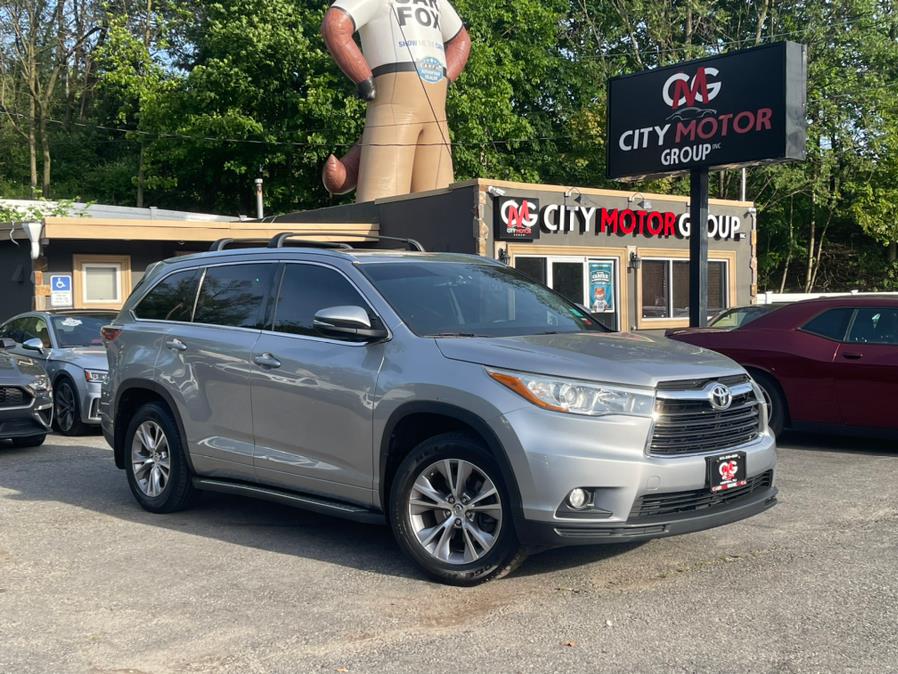 Used 2015 Toyota Highlander in Haskell, New Jersey | City Motor Group Inc.. Haskell, New Jersey