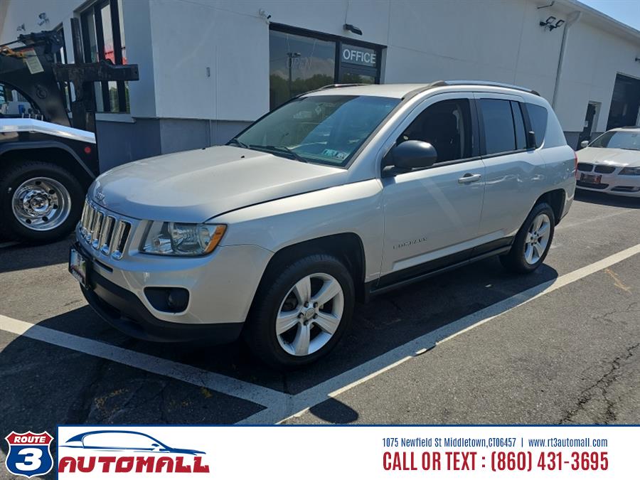 2011 Jeep Compass 4WD 4dr Latitude, available for sale in Middletown, Connecticut | RT 3 AUTO MALL LLC. Middletown, Connecticut