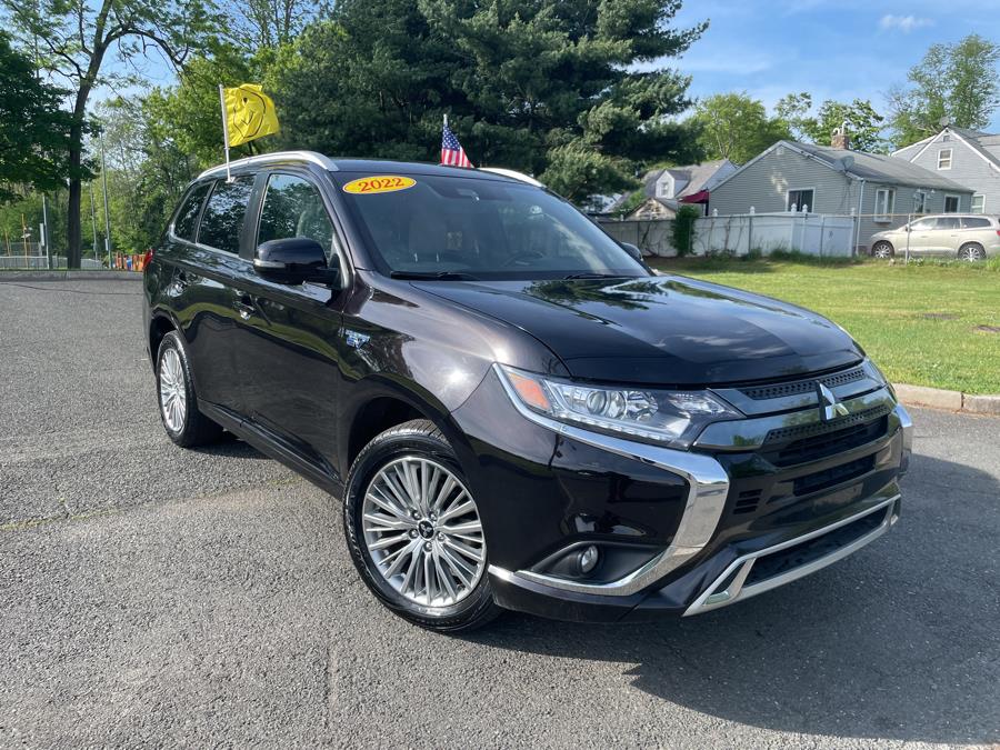 Used 2022 Mitsubishi Outlander PHEV in Plainfield, New Jersey | Lux Auto Sales of NJ. Plainfield, New Jersey