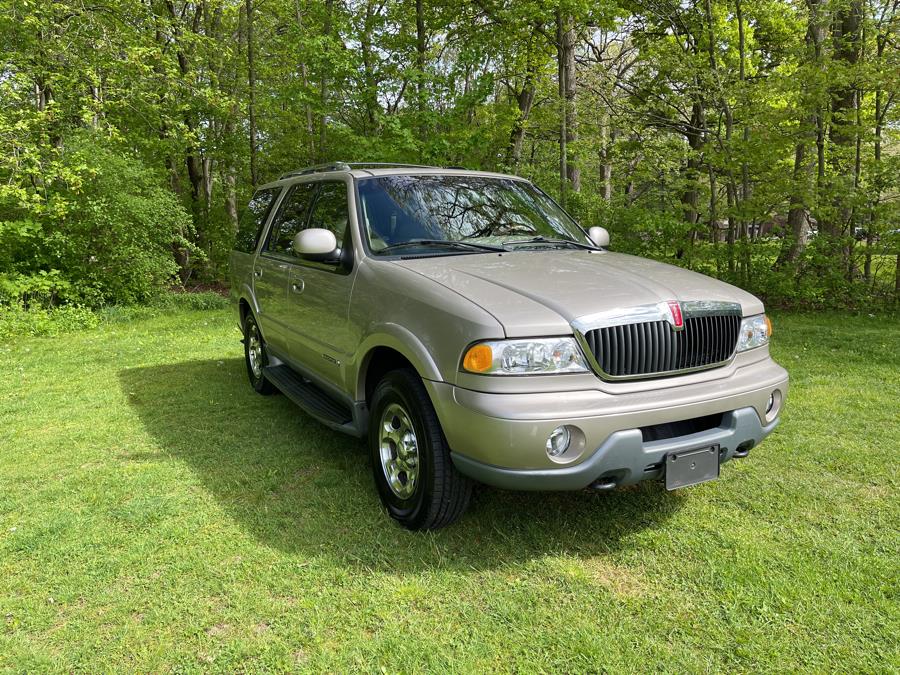 Used 2000 Lincoln Navigator in Plainville, Connecticut | Choice Group LLC Choice Motor Car. Plainville, Connecticut