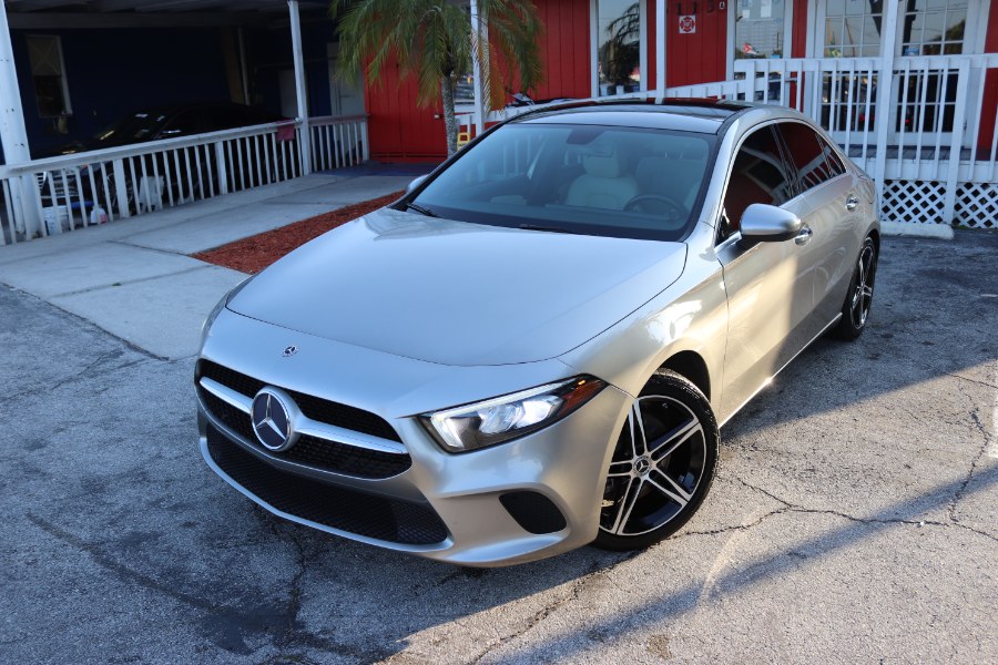 Used 2019 Mercedes-Benz A-Class in Altamonte Springs, Florida | CarX Club Corporation. Altamonte Springs, Florida