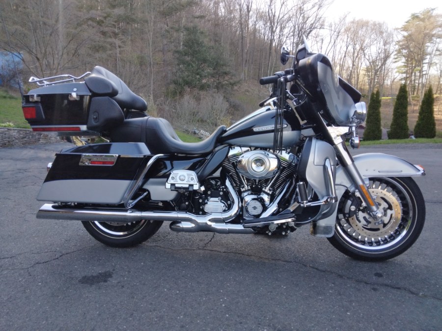 Used 2012 Harley Davidson Touring Electra Glide in Newington, Connecticut | Wholesale Motorcars LLC. Newington, Connecticut